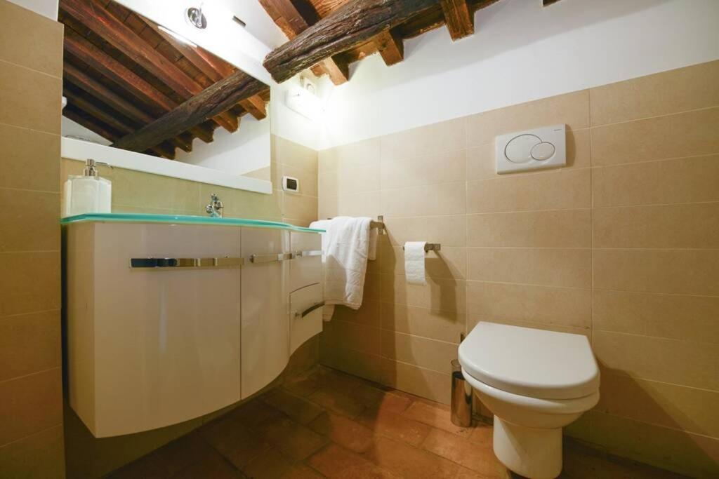 Ibernesi - Charming Apartment At The Roman Forums Exterior foto