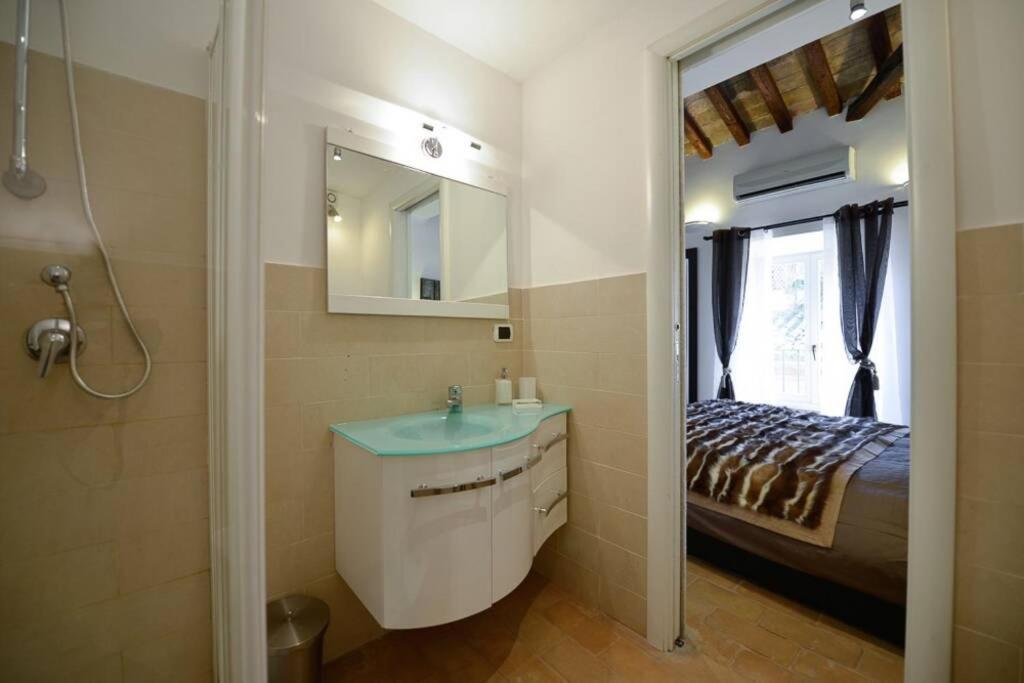 Ibernesi - Charming Apartment At The Roman Forums Exterior foto